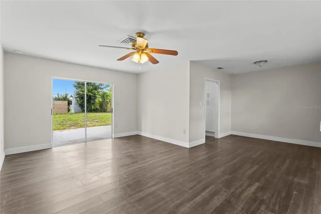 5404 Laurelwood Place Sarasota FL 34232
