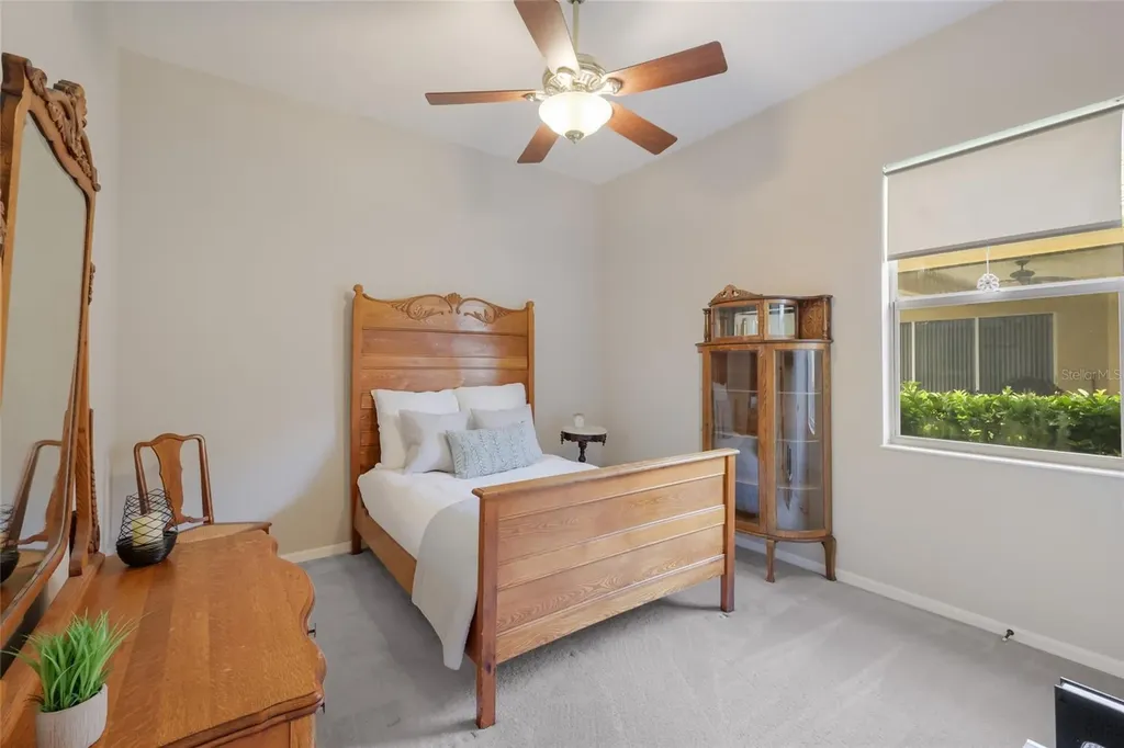 252 Dahlia Court Bradenton FL 34212