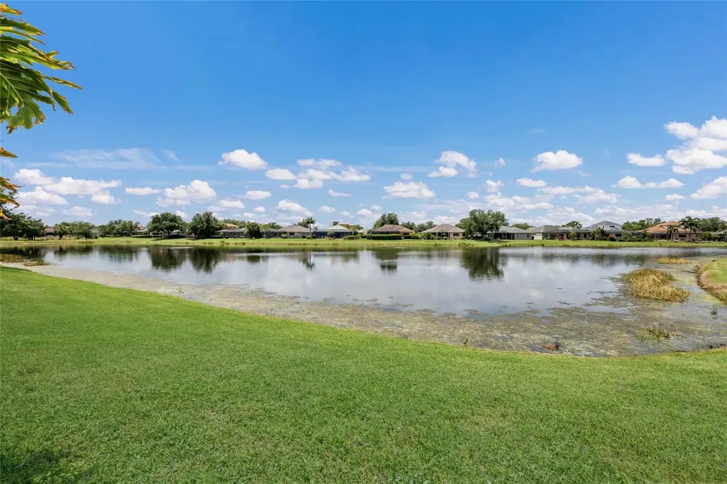 252 Dahlia Court Bradenton FL 34212