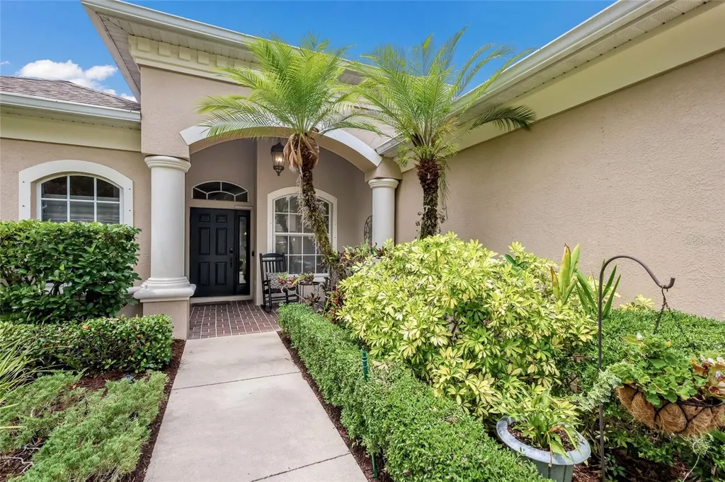 252 Dahlia Court Bradenton FL 34212