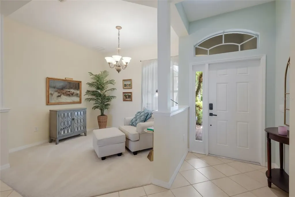 252 Dahlia Court Bradenton FL 34212