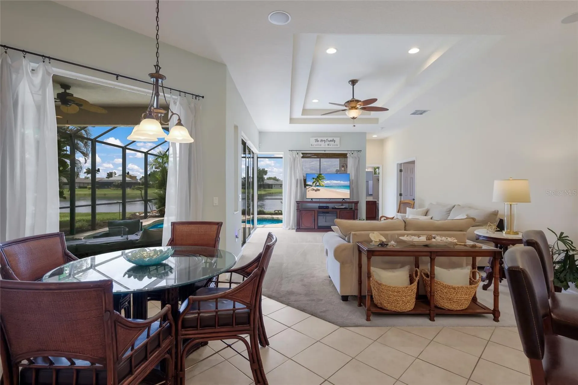 252 Dahlia Court Bradenton FL 34212
