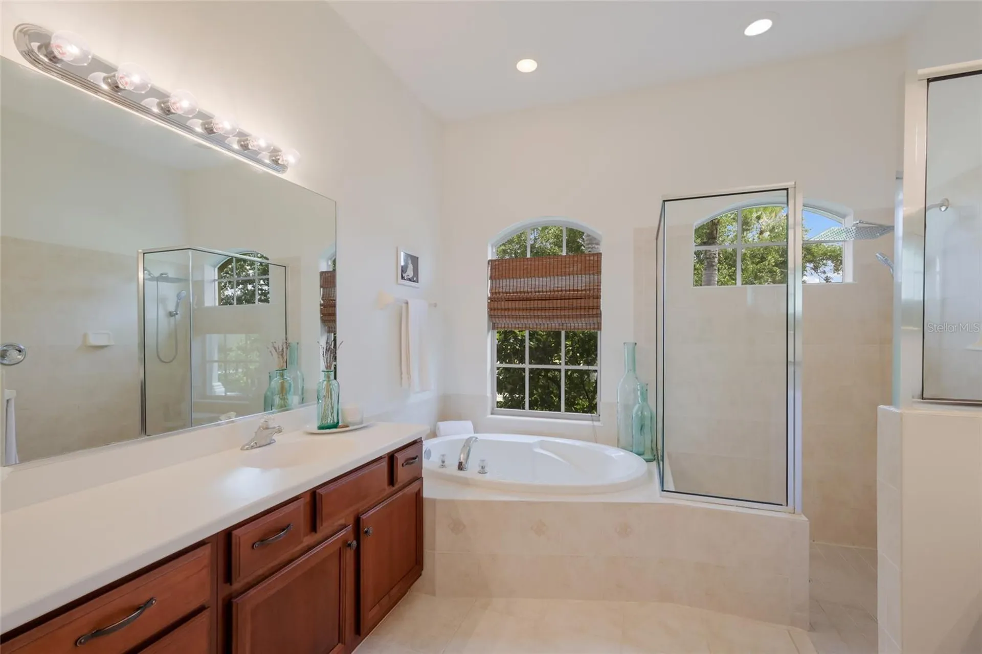 252 Dahlia Court Bradenton FL 34212