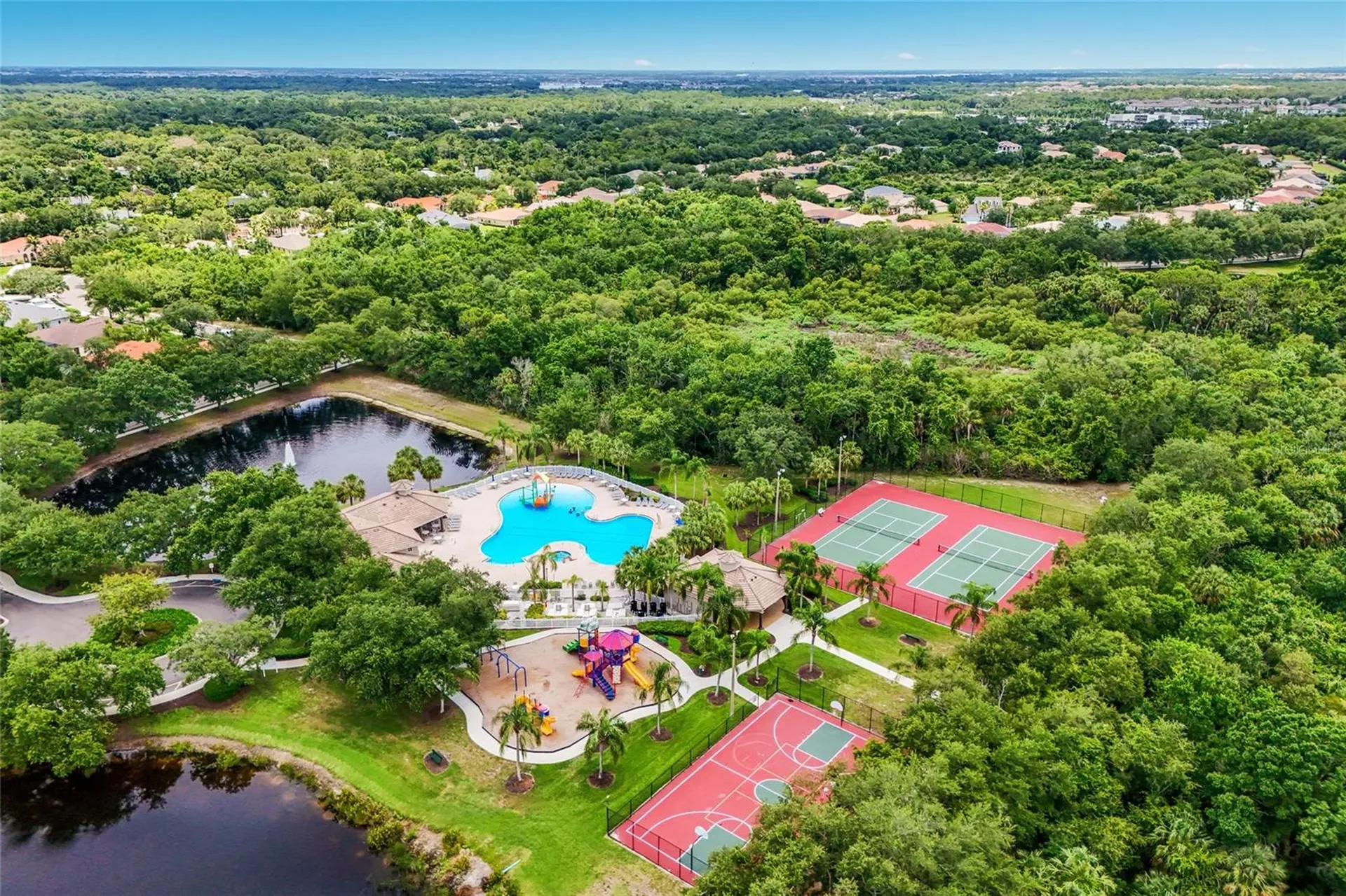 252 Dahlia Court Bradenton FL 34212