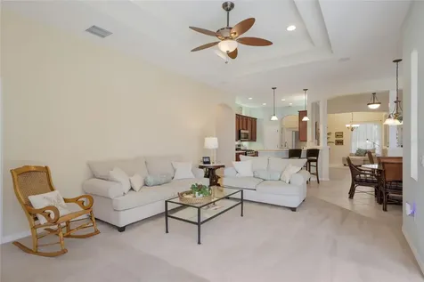 252 Dahlia Court Bradenton FL 34212