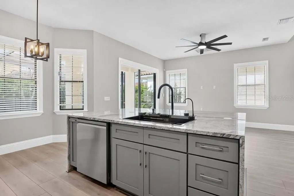 10459 Stapeley Drive Orlando FL 32832
