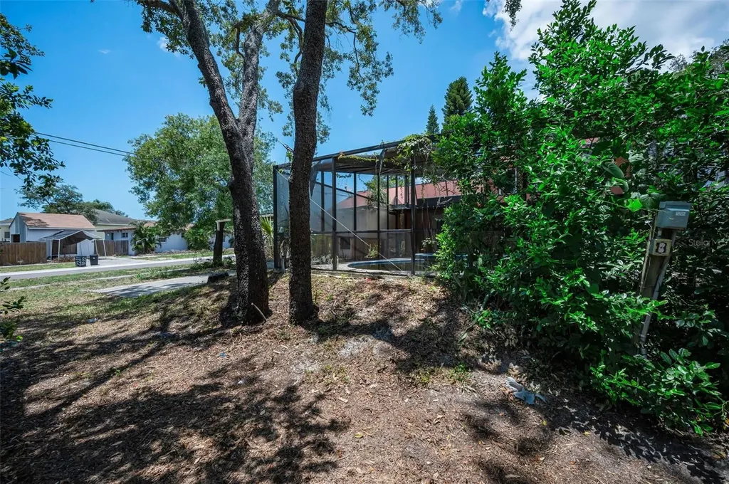 1200 E Court Street Tarpon Springs FL 34689