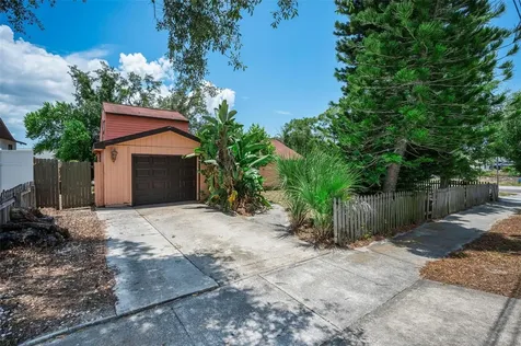 1200 E Court Street Tarpon Springs FL 34689