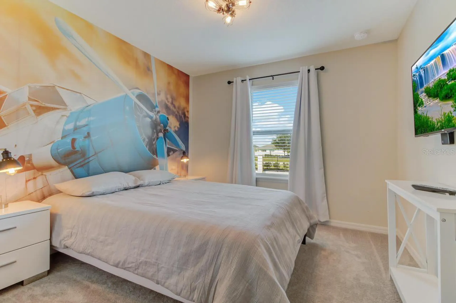 2436 Dubai Street Kissimmee FL 34747
