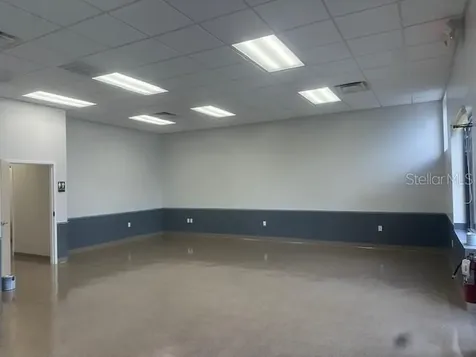 110 S Collins Street Plant City FL 33563