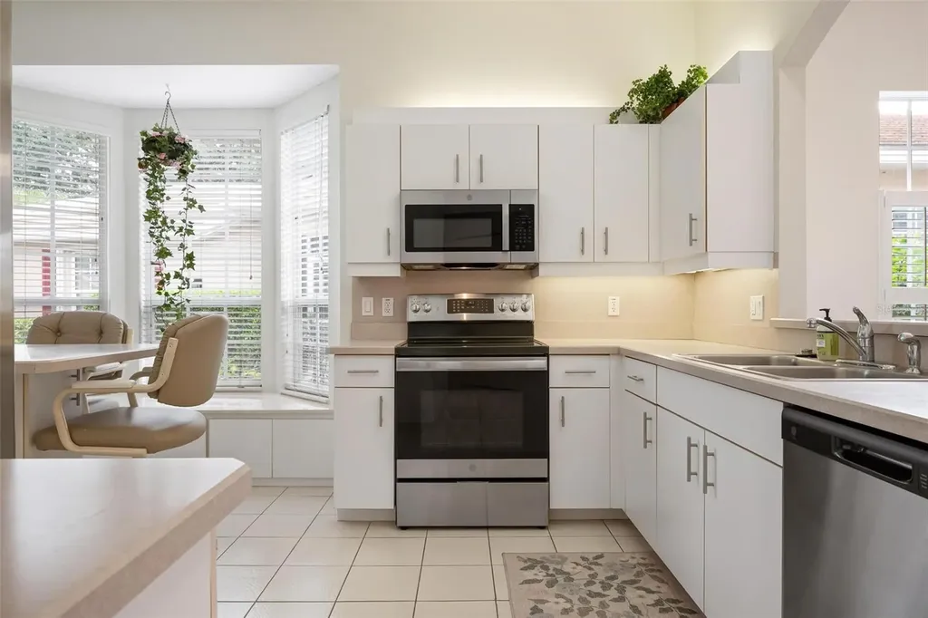 880 Chalmers Drive Venice FL 34293