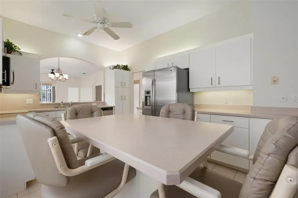 880 Chalmers Drive Venice FL 34293