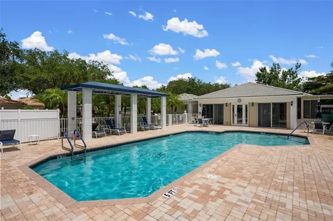 880 Chalmers Drive Venice FL 34293