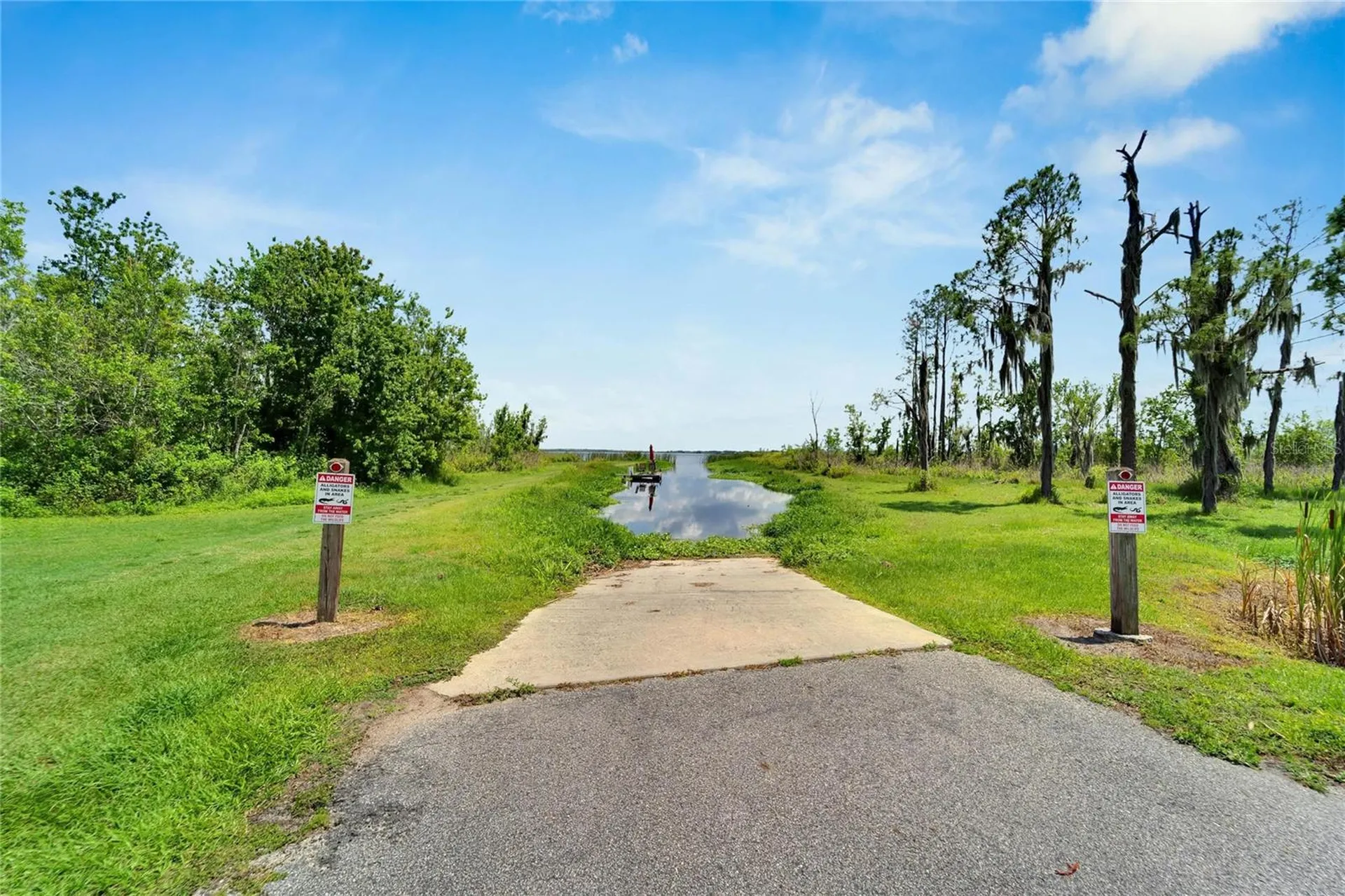 3258 Red Tail Hawk Drive Polk City FL 33868