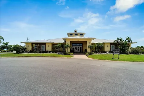 3258 Red Tail Hawk Drive Polk City FL 33868