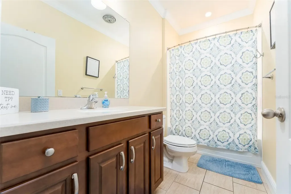 2226 Valterra Vista Way Valrico FL 33594