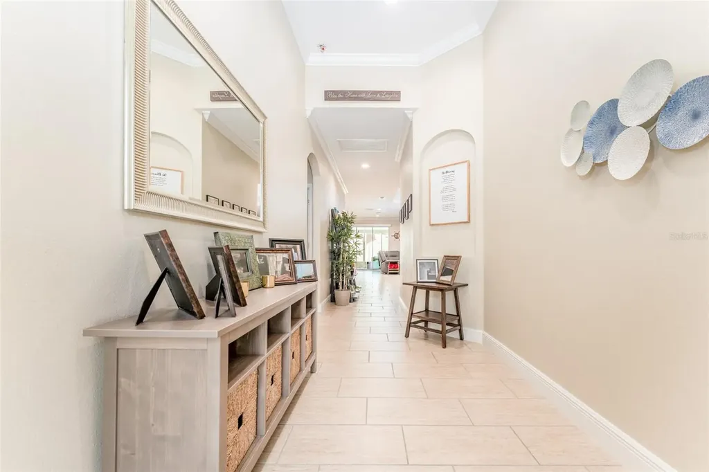 2226 Valterra Vista Way Valrico FL 33594