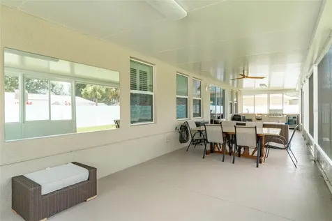2226 Valterra Vista Way Valrico FL 33594