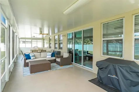 2226 Valterra Vista Way Valrico FL 33594