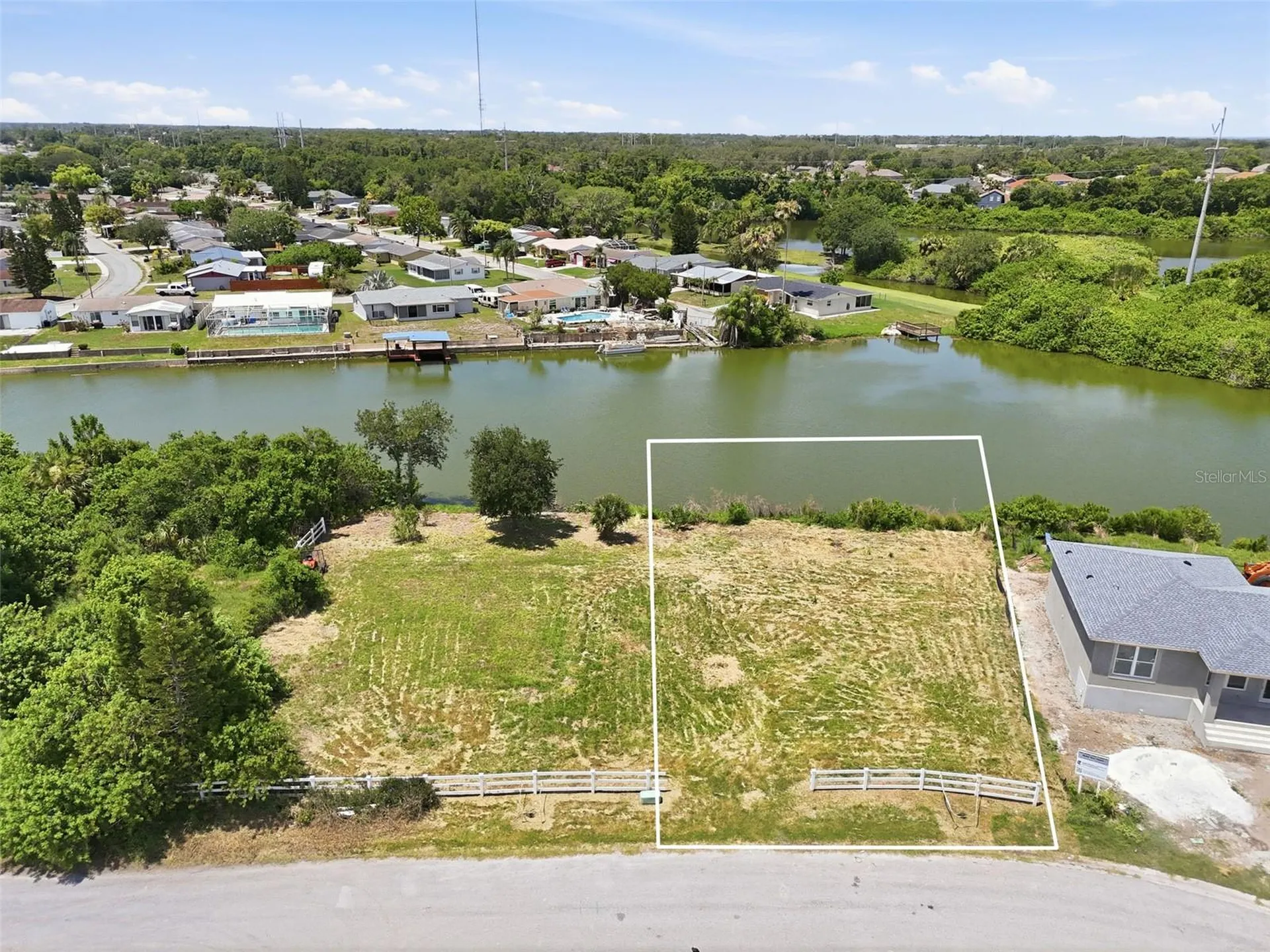 1504 Jackson Drive Holiday FL 34691