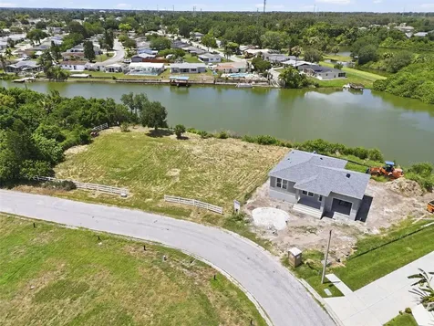 1504 Jackson Drive Holiday FL 34691
