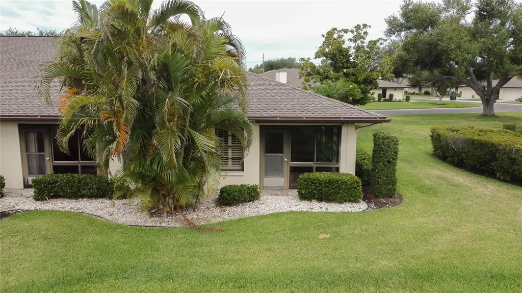7403 Carnoustie Drive Sarasota FL 34238