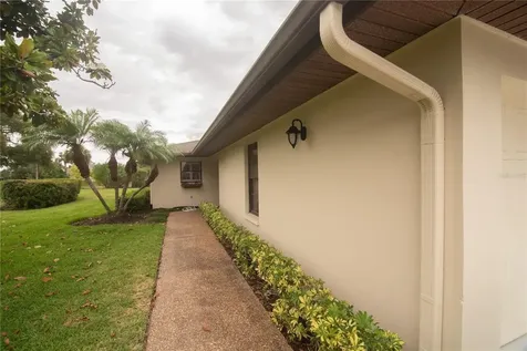 7403 Carnoustie Drive Sarasota FL 34238