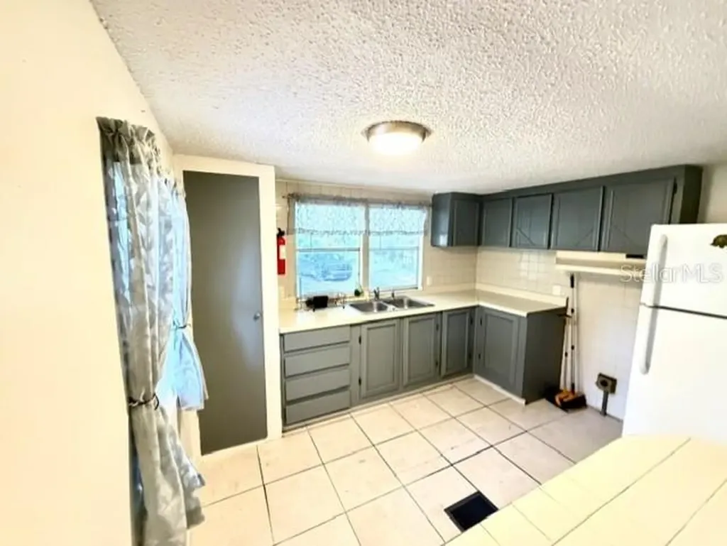 18400 NW 233rd Terrace High Springs FL 32643
