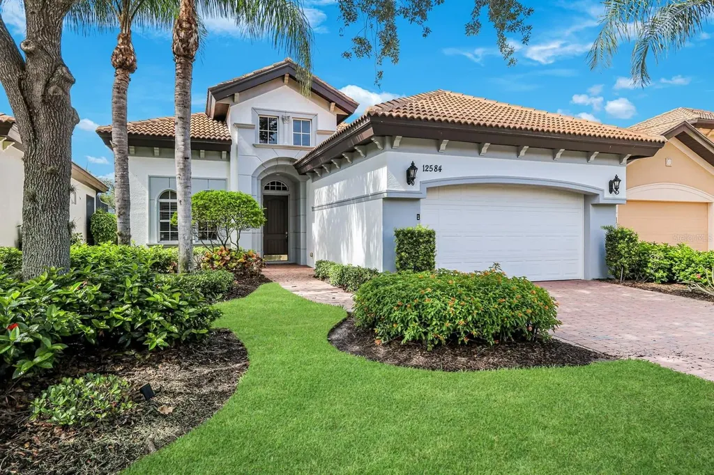 12584 Grandezza Circle Estero FL 33928