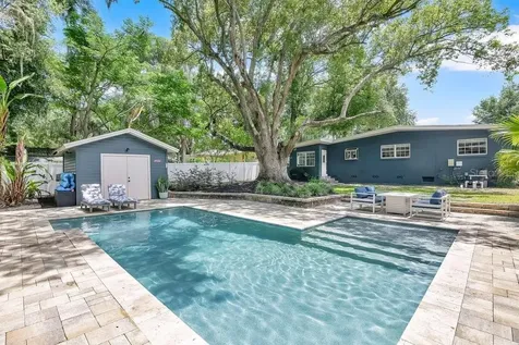 2512 Lake Wade Court Orlando FL 32806