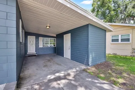 2512 Lake Wade Court Orlando FL 32806