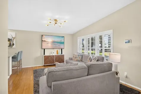 2512 Lake Wade Court Orlando FL 32806