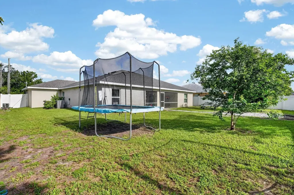 5 Lynton Place Palm Coast FL 32137