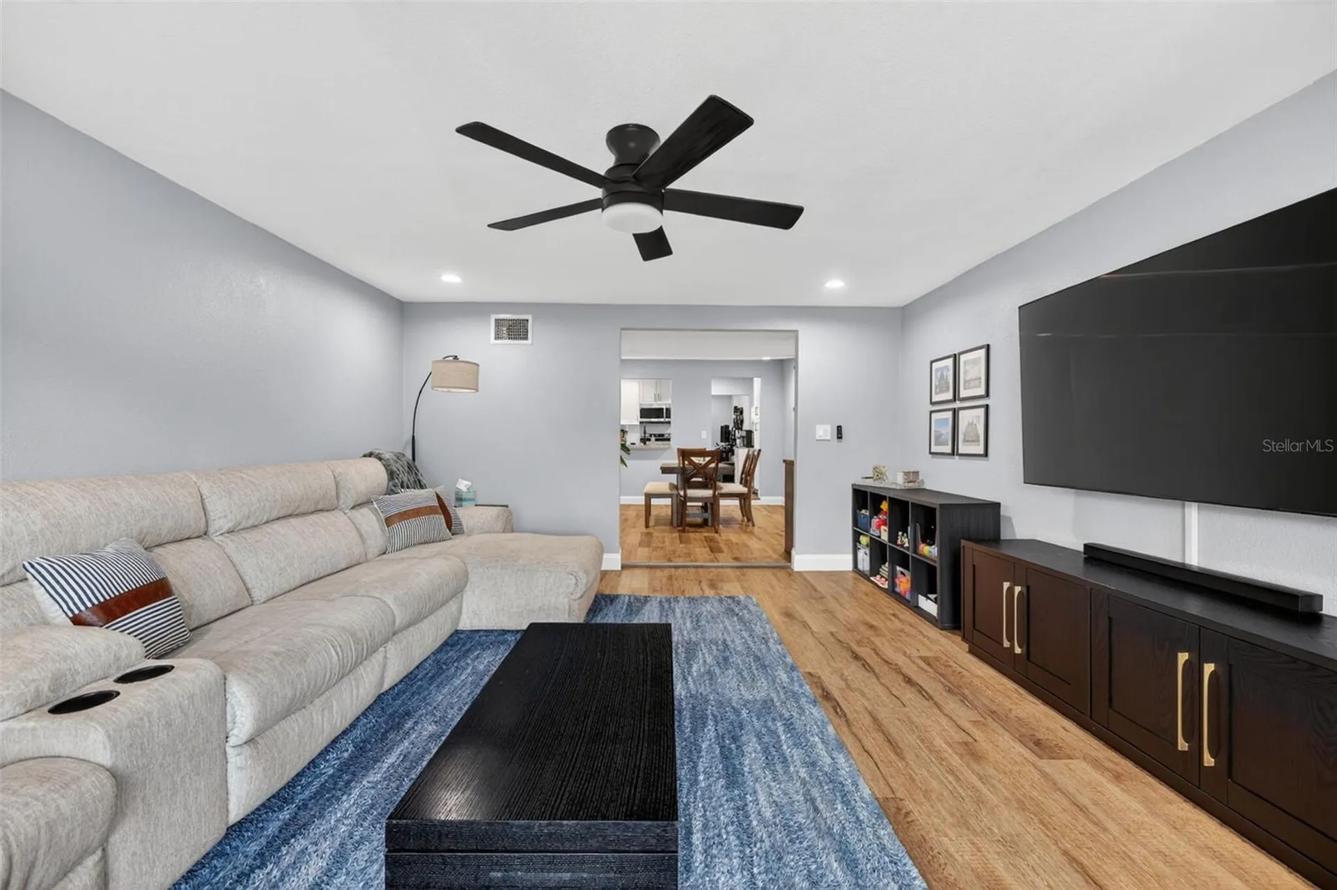 2489 15th Avenue N St Petersburg FL 33713