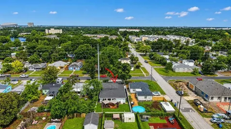 2489 15th Avenue N St Petersburg FL 33713