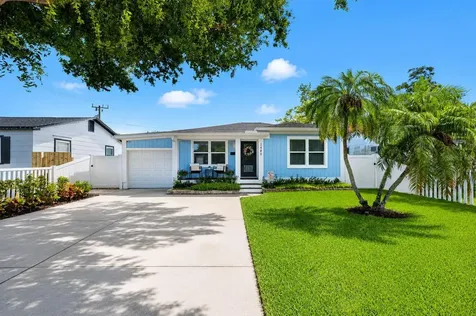 2489 15th Avenue N St Petersburg FL 33713