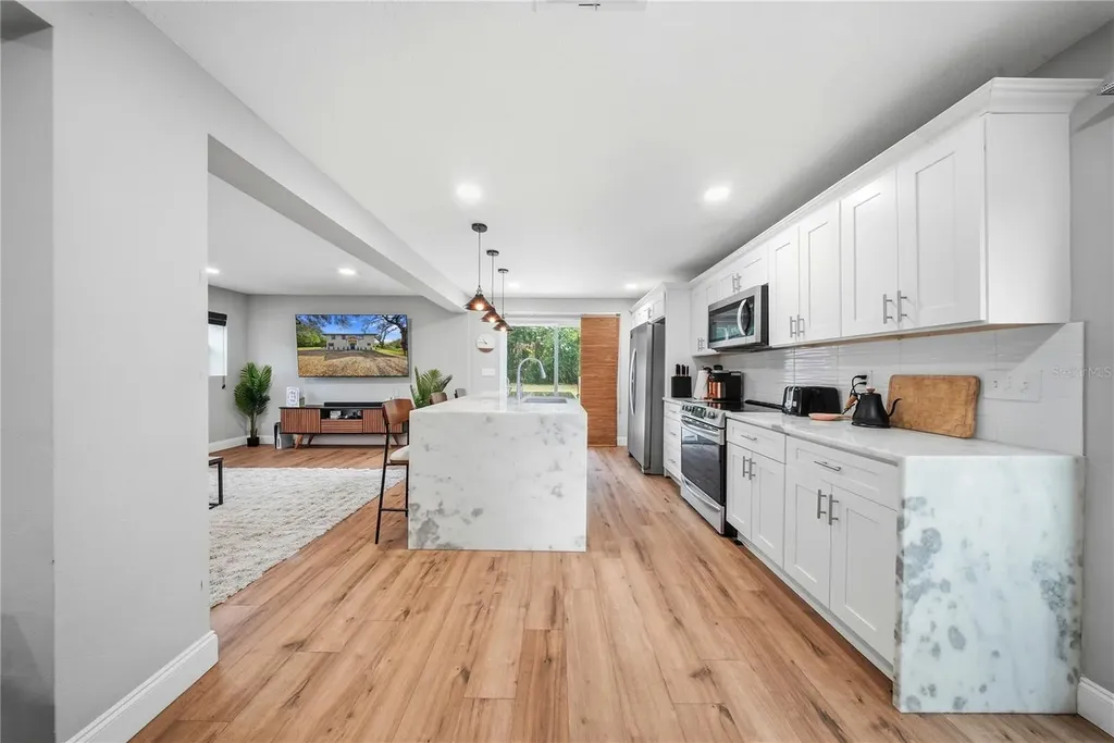 6902 E 29th Avenue Tampa FL 33619