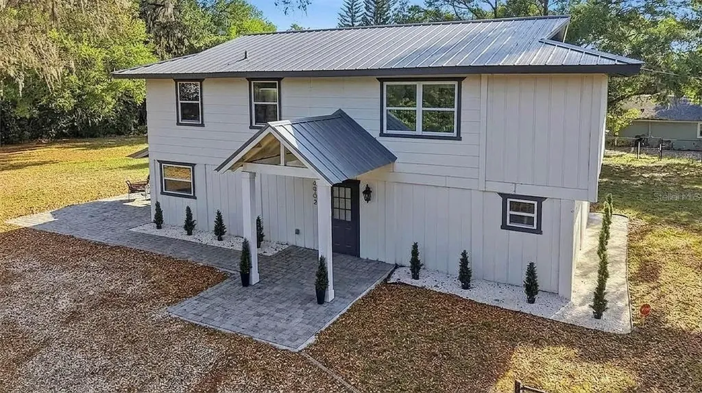 6902 E 29th Avenue Tampa FL 33619