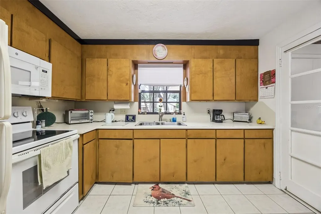 800 E Lansdowne Avenue Orange City FL 32763