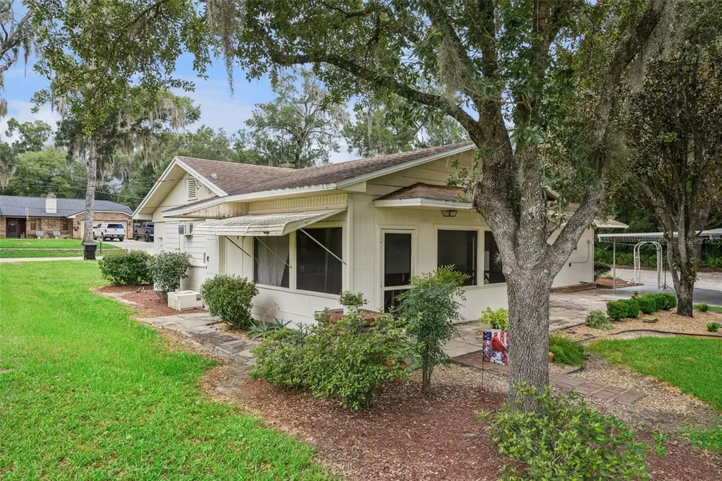 800 E Lansdowne Avenue Orange City FL 32763