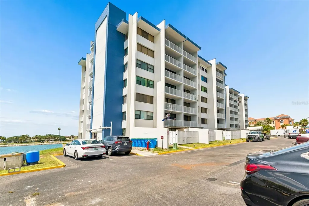 450 Treasure Island Causeway Treasure Island FL 33706