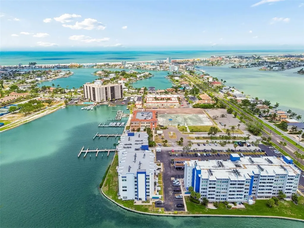 450 Treasure Island Causeway Treasure Island FL 33706