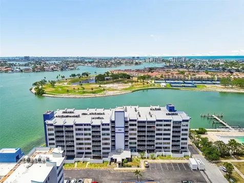450 Treasure Island Causeway Treasure Island FL 33706