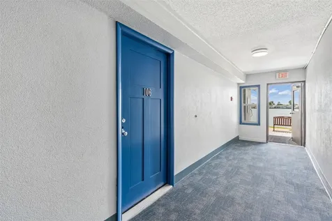 450 Treasure Island Causeway Treasure Island FL 33706