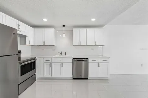 450 Treasure Island Causeway Treasure Island FL 33706