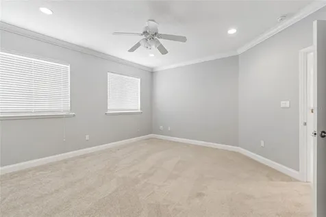 27708 Santa Anita Boulevard Wesley Chapel FL 33544