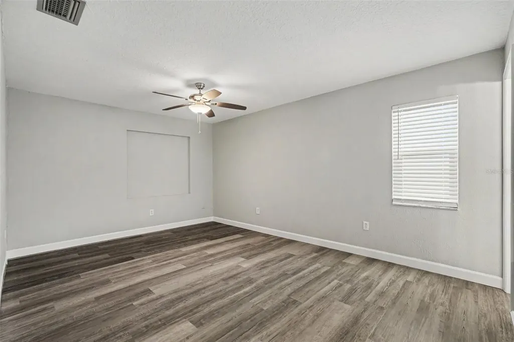6822 Lassen Avenue New Port Richey FL 34655