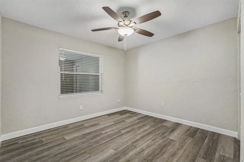 6822 Lassen Avenue New Port Richey FL 34655