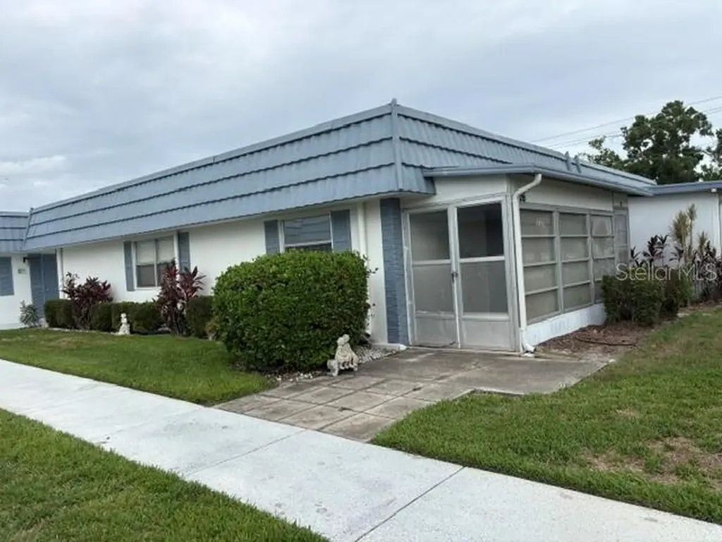 1901 Andover Way Sun City Center FL 33573