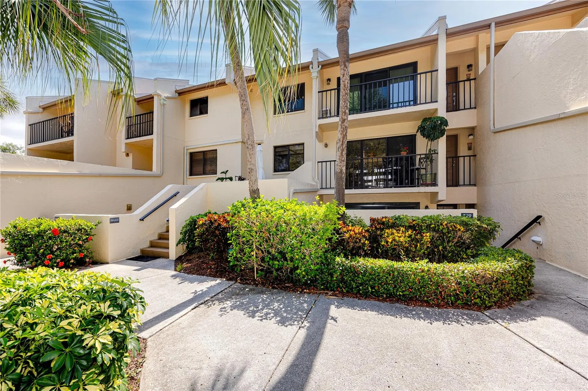 7530 Sunshine Skyway Lane S St Petersburg FL 33711